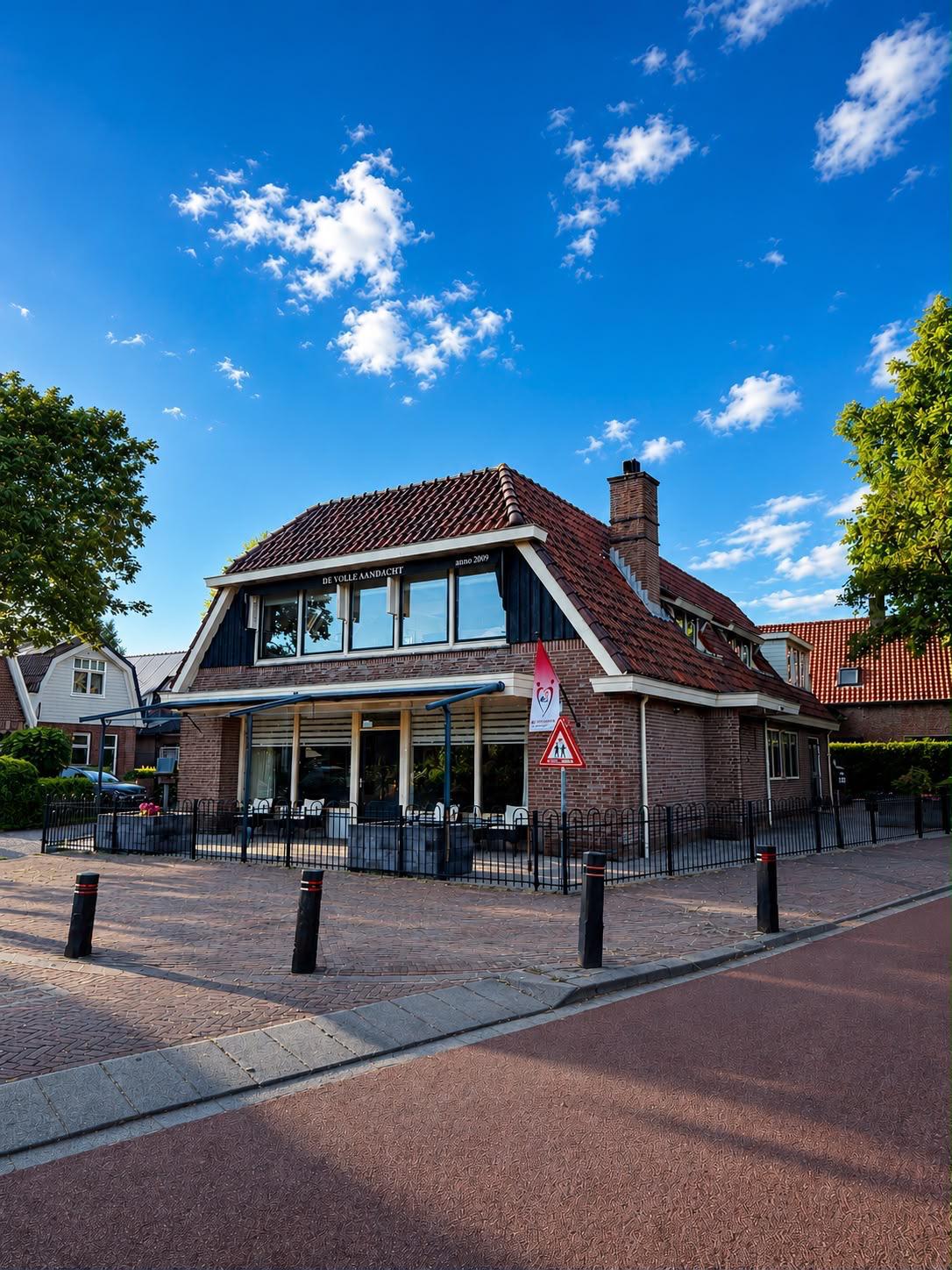 Pand van kleinschalige woonzorglocatie De Volle Aandacht in Sint Pancras